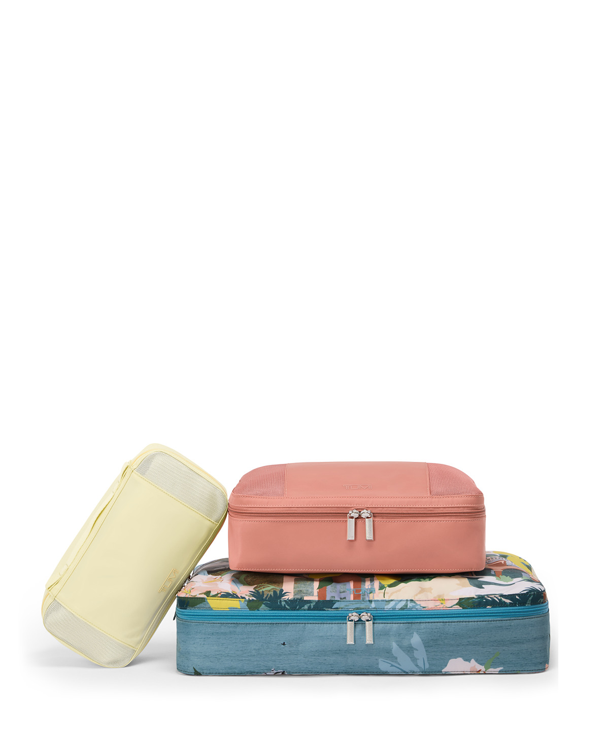 TUMI_Packing Cube Set_Mediterranean_small 90 Euro_medium_120 Euro_Large 150 Euro