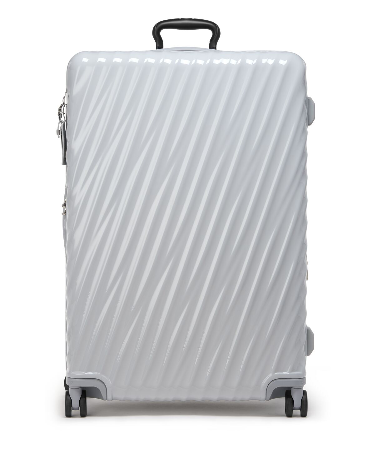TUMI_19 degree_Ext trip 4 wheels P_C_Salt_€890