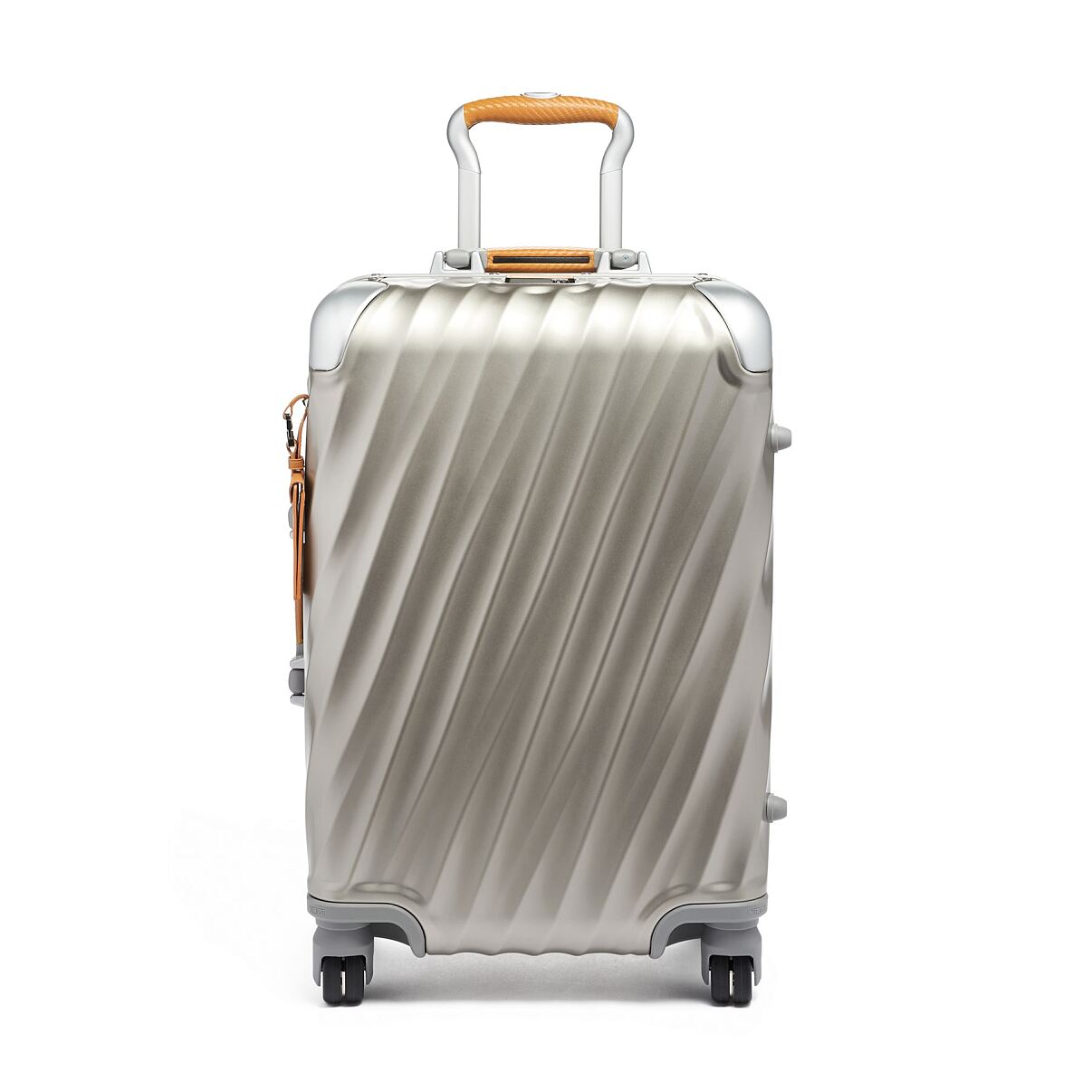 TUMI 19 Degree Titanium Intl Carry on Euro 3500.00 (2)