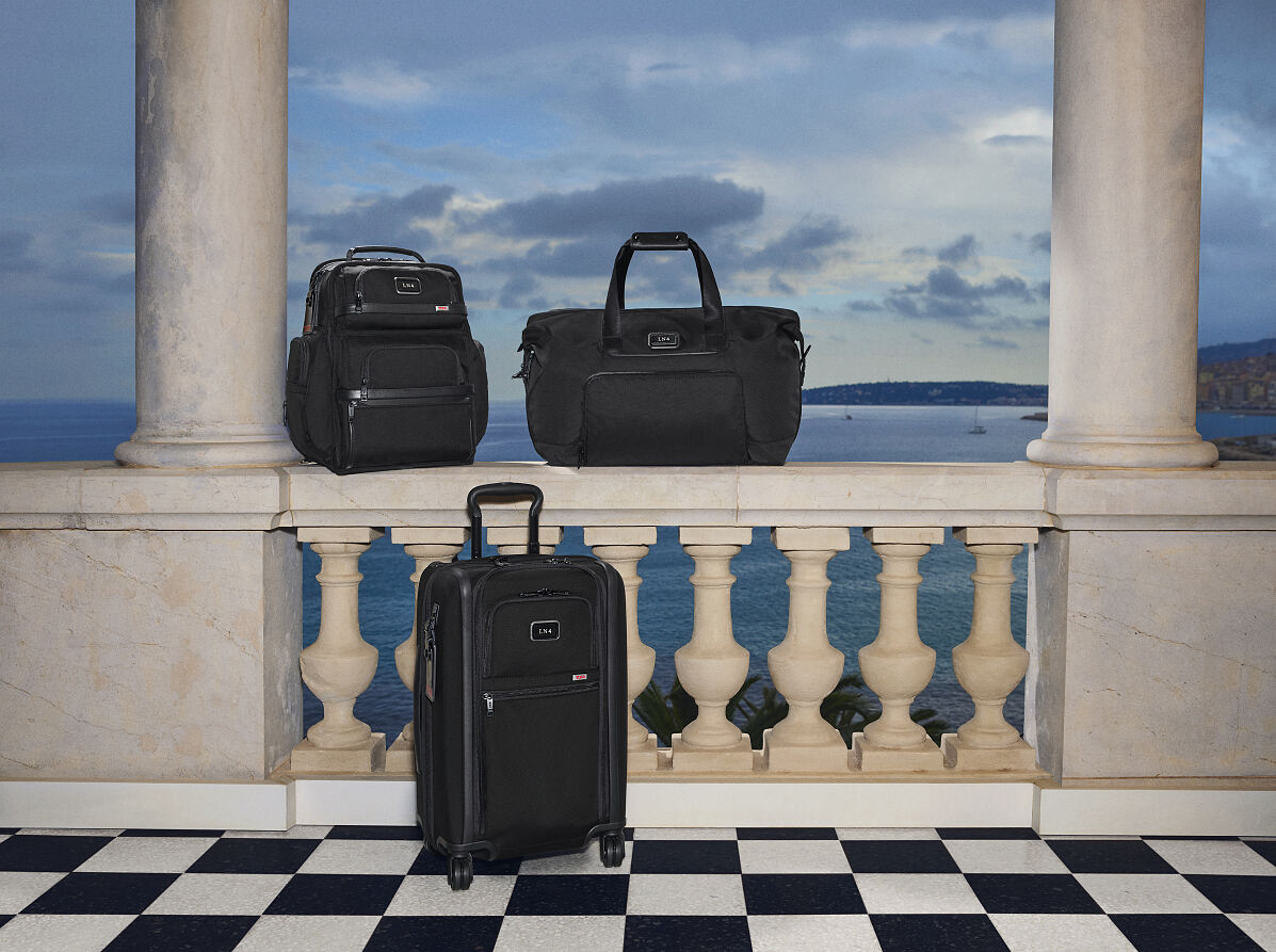 TUMI_Alpha 3_International Expandable Carry On Euro 950.00, Double Expansion Satchel Euro 580.00, BriefPack Euro 660.00