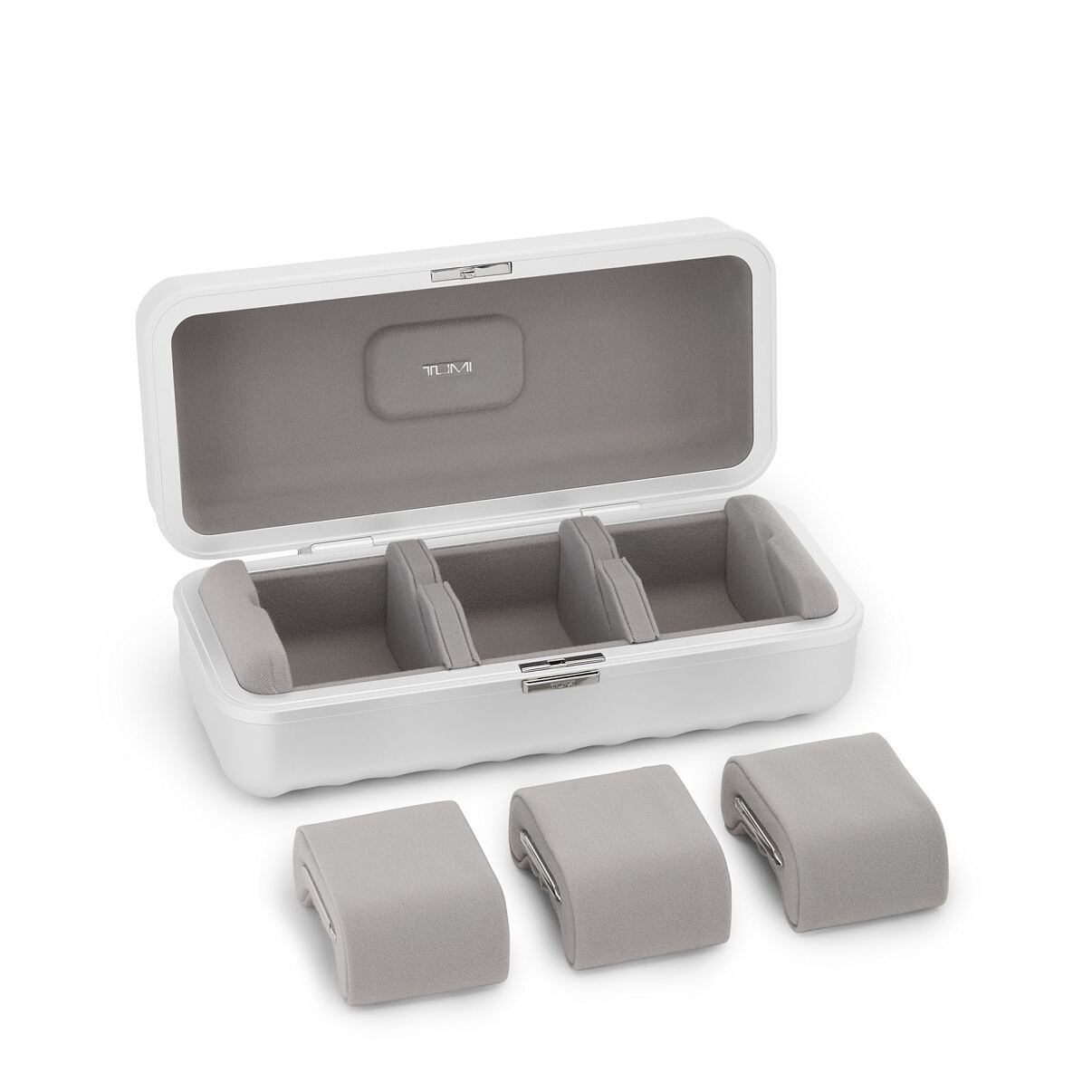 TUMI 19Degree Alu watch travel  case Euro 510.00 (2)