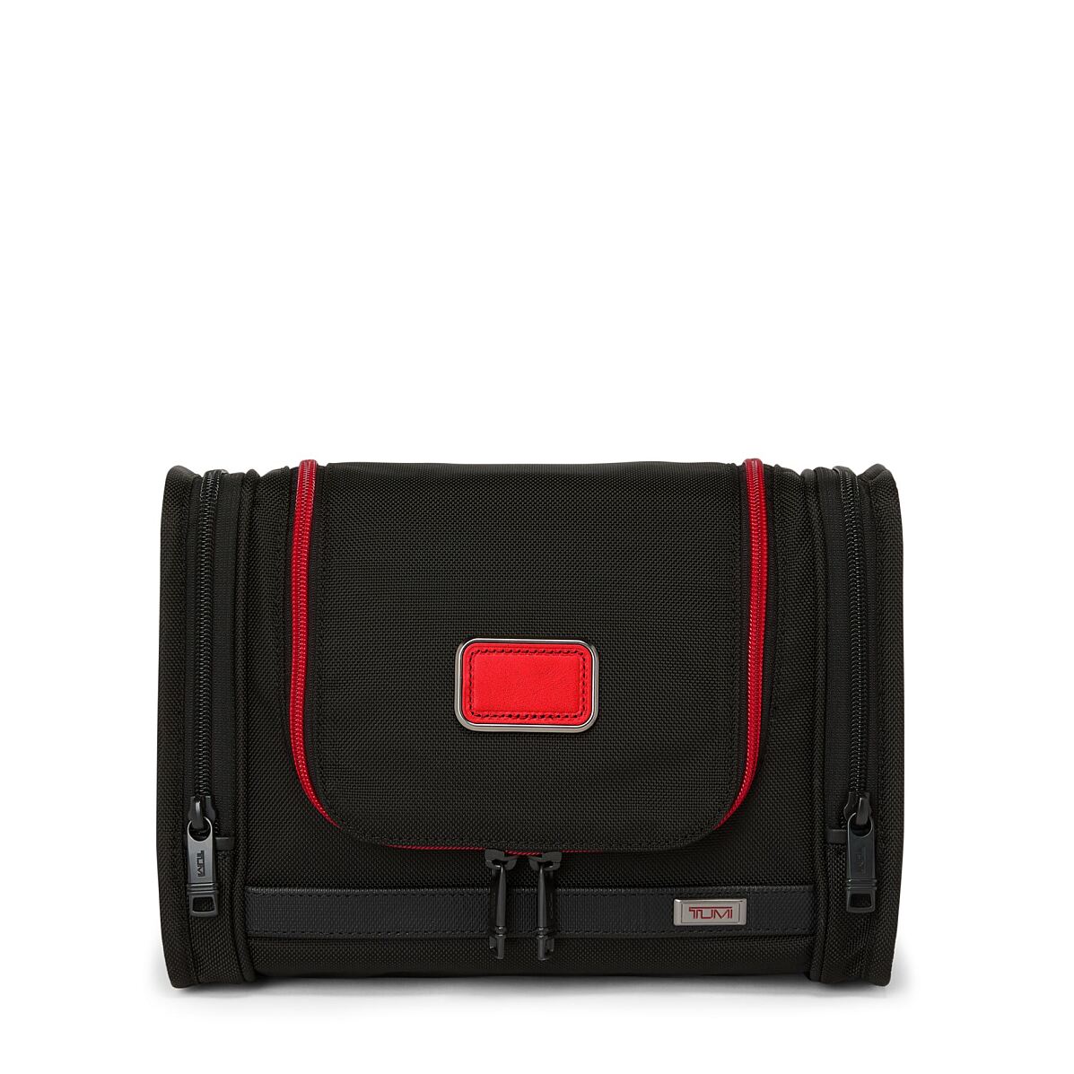 TUMI_Alpha 3 Hanging Travel kit_blackRed_Euro 210.00