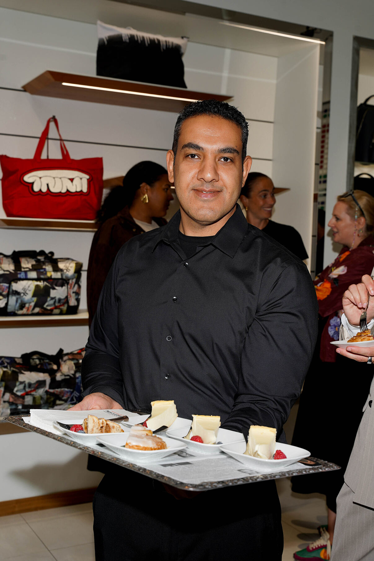 TUMI x GLOD_LiveArtPerformanceEvent_100925_Vienna©DIVINECOMMUNICATIONS_M&M Catering