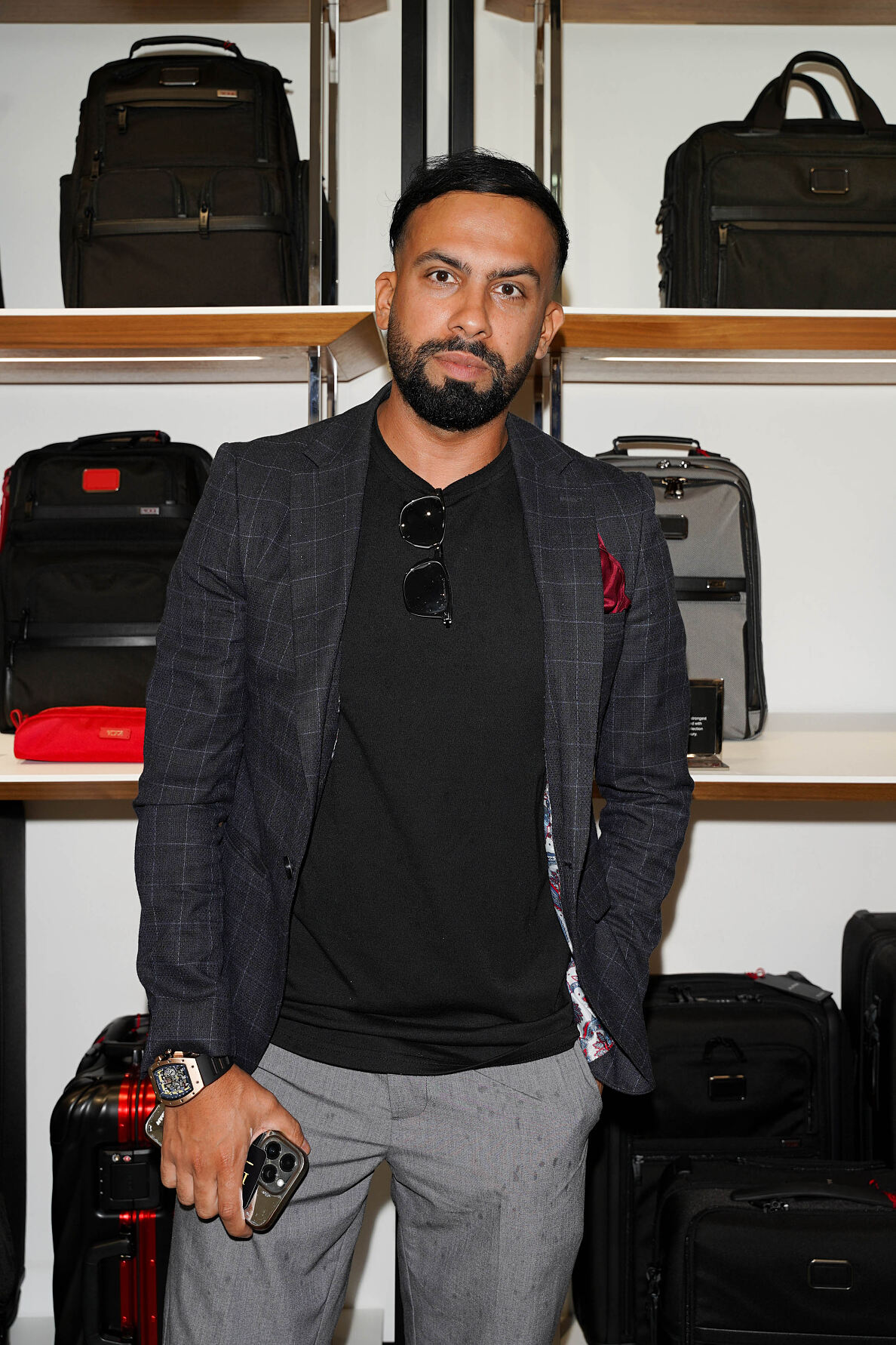 TUMI x GLOD_LiveArtPerformanceEvent_100925_Vienna©DIVINECOMMUNICATIONS_Dr. Mohamed Hamza Dentist